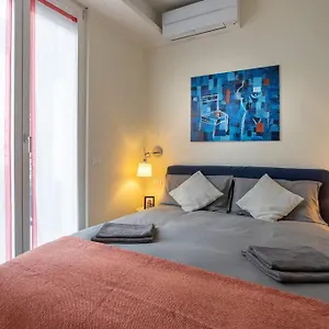 apt-ennios-nest-private-terrace.italymilanhotels.net/